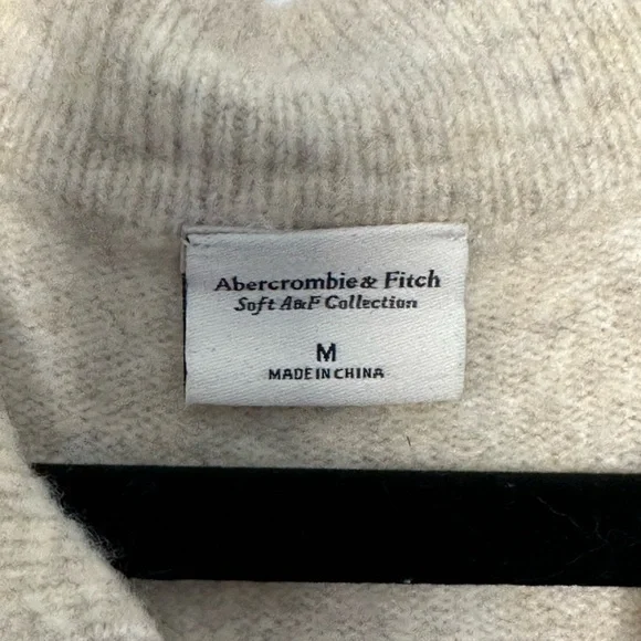 Abercrombie & Fitch Cream Long Sleeve Midi Sweater Dress - Picture 4 of 5